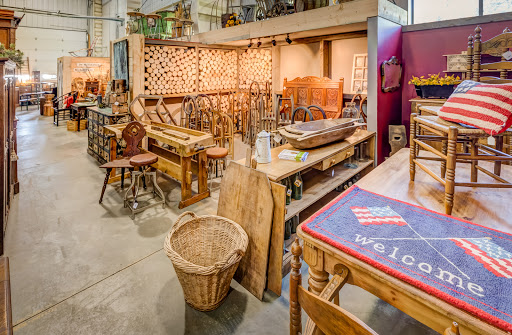 Antique Store «Ski Country Antiques & Home», reviews and photos, 114 Homestead Rd, Evergreen, CO 80439, USA