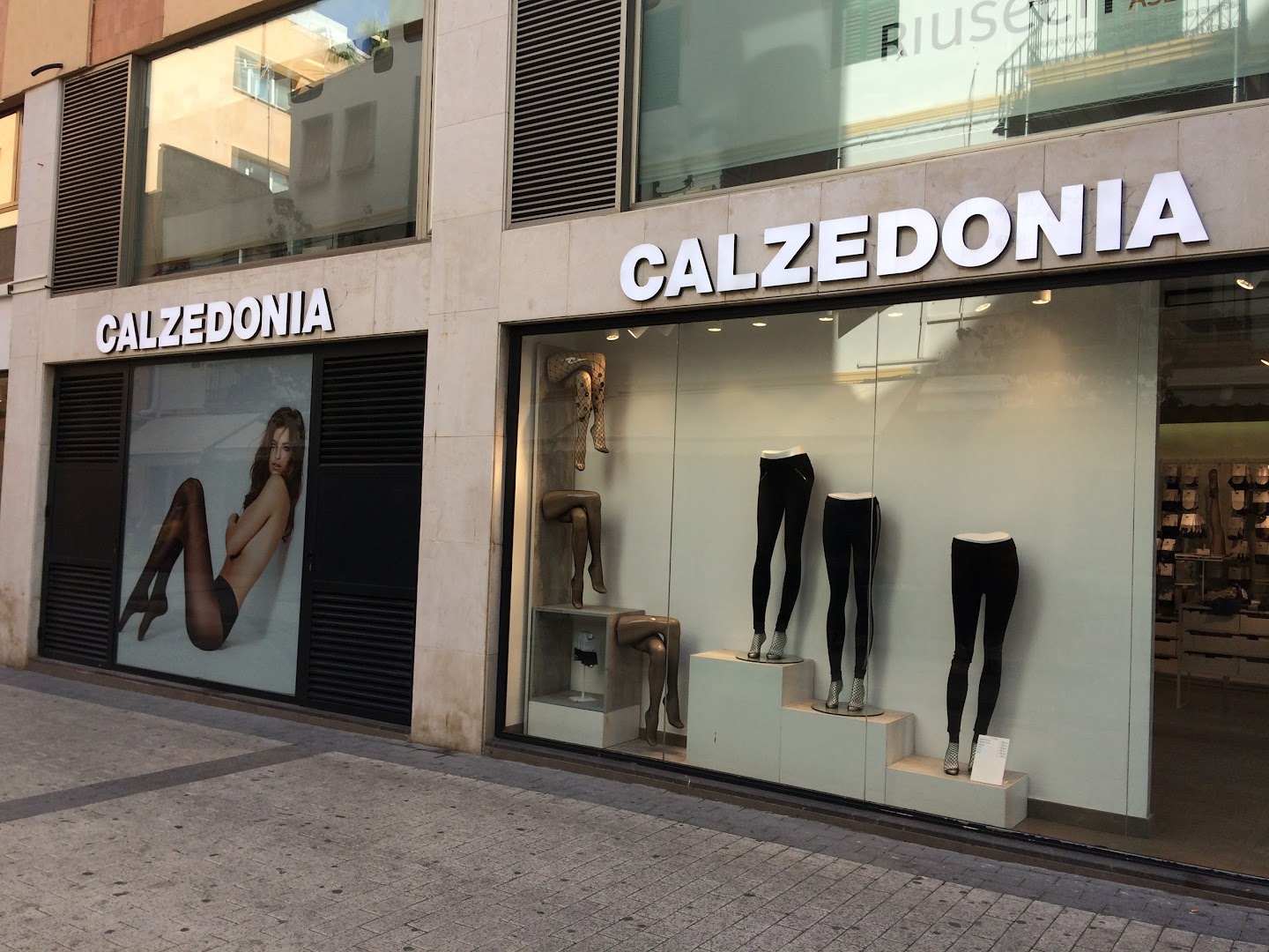 Calzedonia