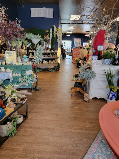 Florist «Avalon European Floral», reviews and photos, 504 Water St, Eau Claire, WI 54703, USA
