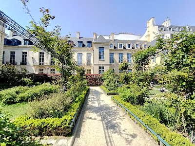 Square Saint-Gilles du Grand Veneur à Paris