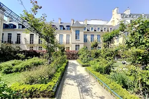 Square Saint-Gilles du Grand Veneur image