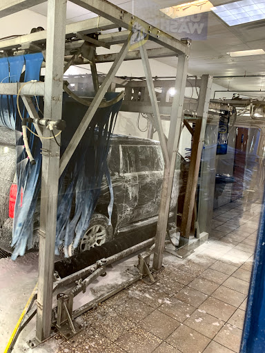Car Wash «Simoniz Car Wash», reviews and photos, 19055 Biscayne Blvd, Miami, FL 33180, USA