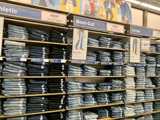 Clothing Store «Old Navy», reviews and photos, 20505 S Dixie Hwy, Cutler Bay, FL 33189, USA