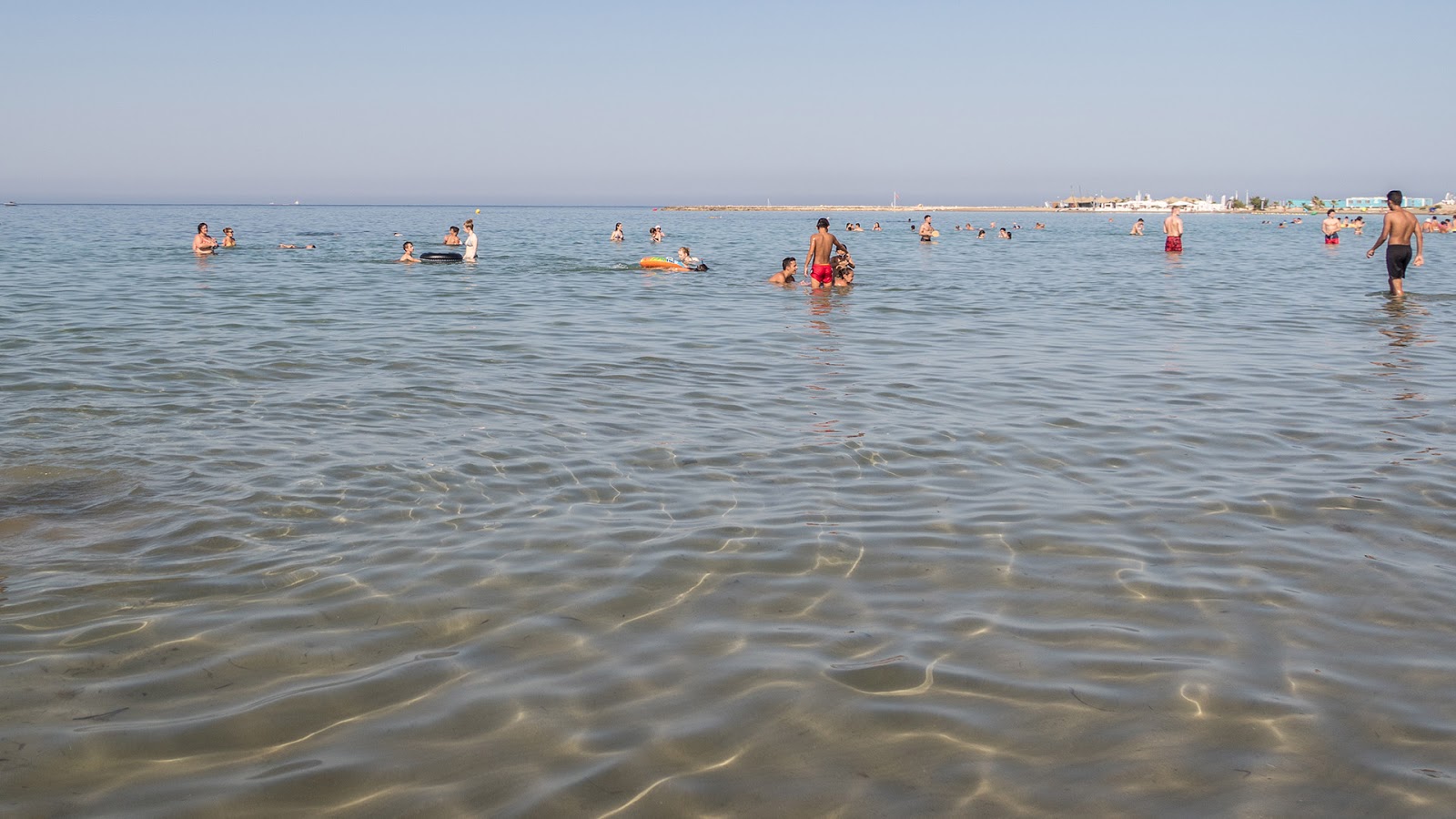 Foto van Playa De Denia en de nederzetting