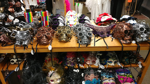 Thrift Store «RARE by Goodwill», reviews and photos, 411 W Broadway, Anaheim, CA 92805, USA