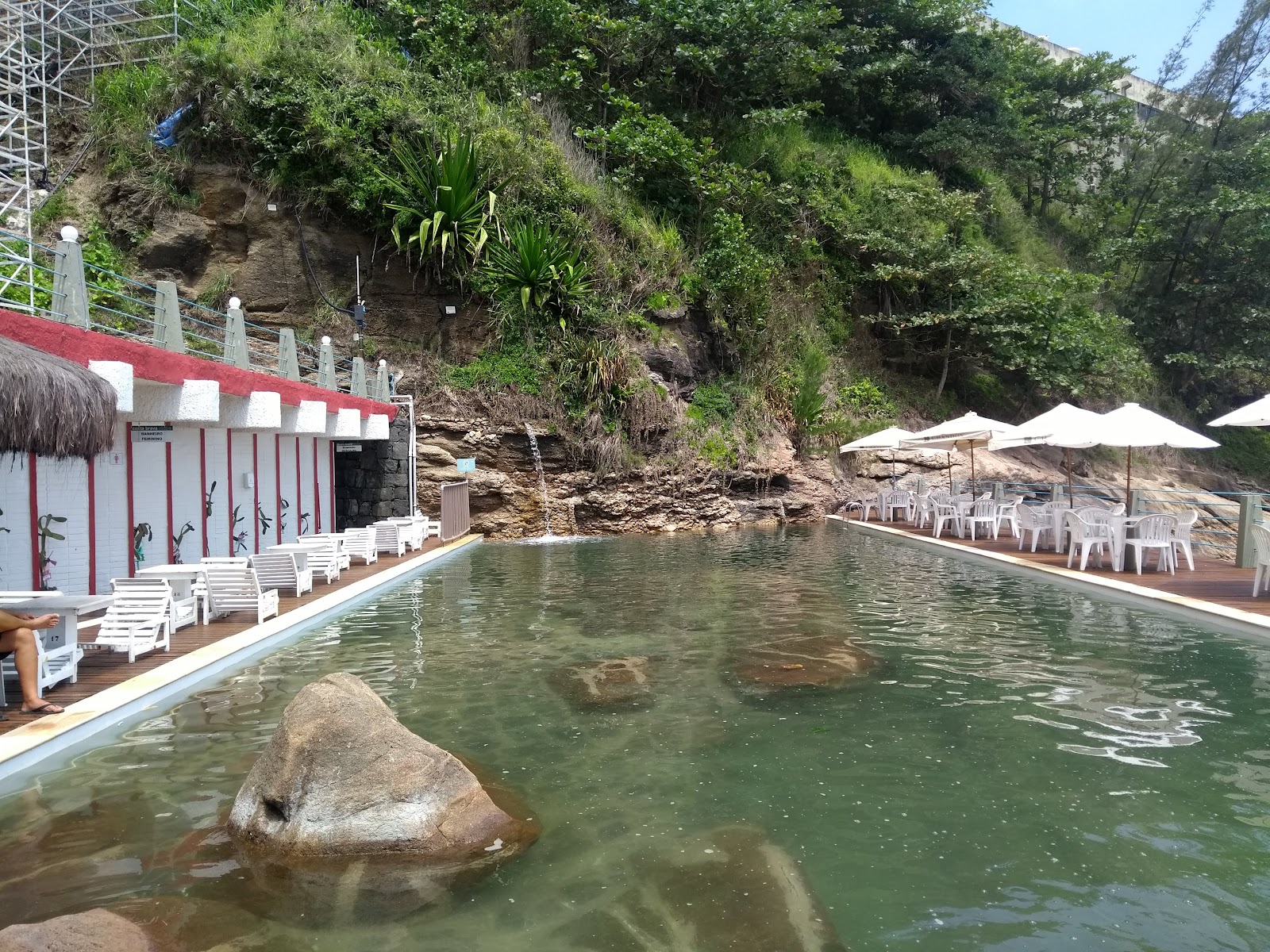 Piscina Salgada do Costa Brava'in fotoğrafı dağlarla çevrili