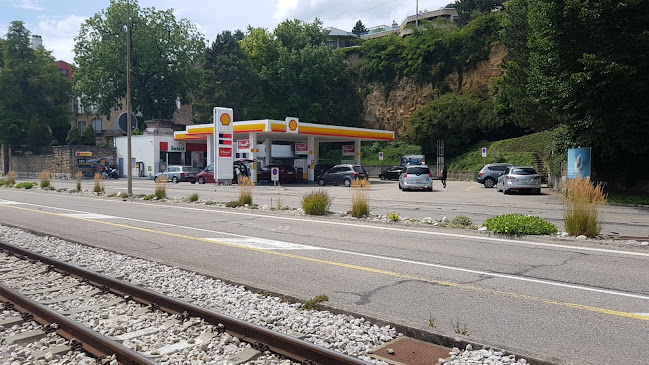 Rezensionen über Shell in Neuenburg - Tankstelle