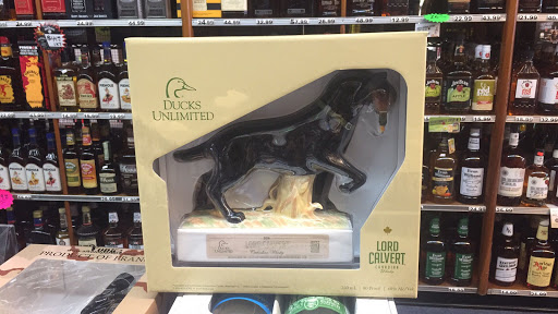 Liquor Store «Myrtle Beach Liquor», reviews and photos, 2010 N Kings Hwy suite A, Myrtle Beach, SC 29577, USA