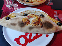 Plats et boissons du Pizzeria Prado Pizza à Marseille - n°5