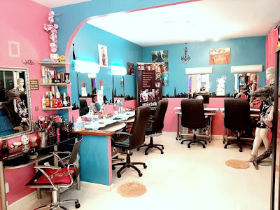 Emiartistik maquilleuse coiffeuse à Schiltigheim
