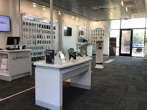 Cell Phone Store «GoWireless Verizon Authorized Retailer», reviews and photos, 7421 SW Barbur Blvd #150, Portland, OR 97219, USA