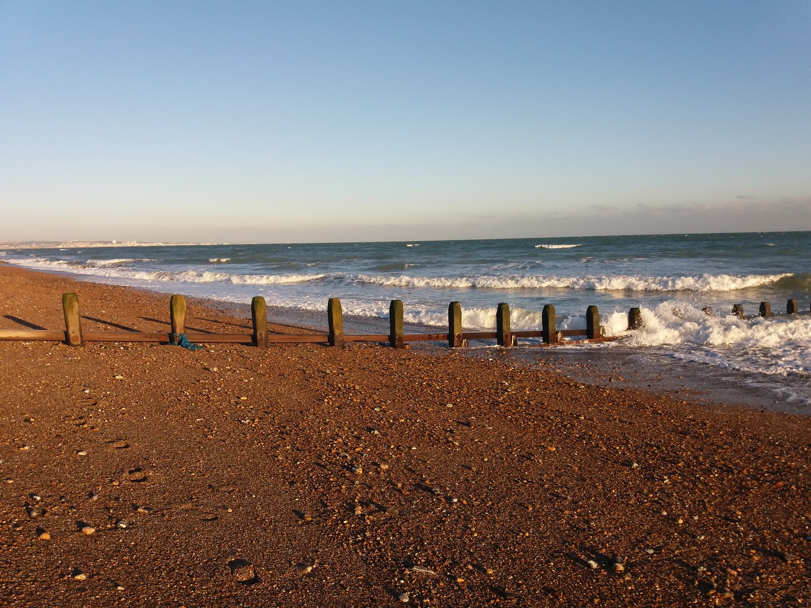 Foto von Lancing Strand annehmlichkeitenbereich