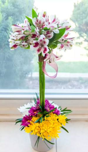 Florist «McClure-Parkhurst Florist», reviews and photos, 25815 W 10 Mile Rd, Southfield, MI 48033, USA