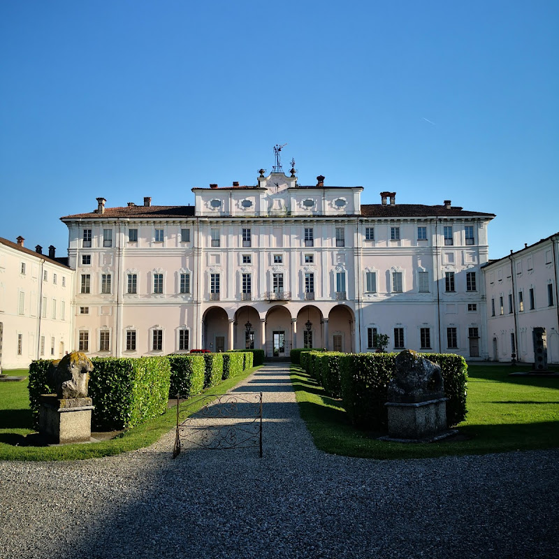 Villa Litta Carini