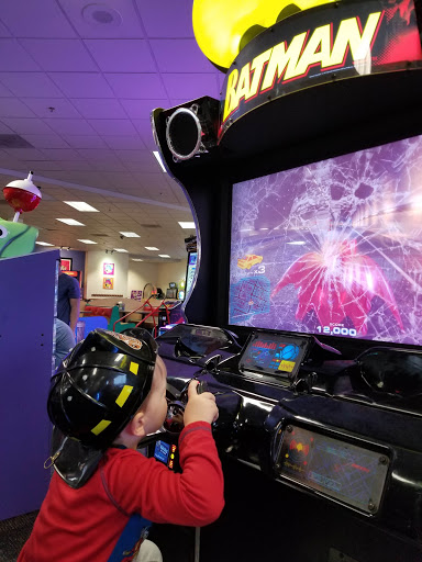 Shopping Mall «Riverpoint Center», reviews and photos, 1730 W Fullerton Ave, Chicago, IL 60614, USA