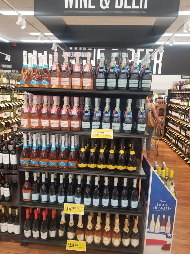 Supermarket «Winn-Dixie», reviews and photos, 1515 E Hallandale Beach Blvd, Hallandale Beach, FL 33009, USA