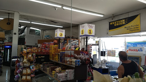 Grocery Store «Bay Supermarket», reviews and photos, 907 Normandy Dr, Miami Beach, FL 33141, USA