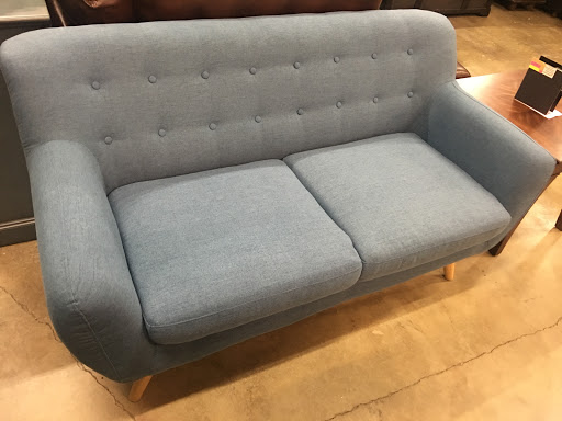 Furniture Store «Costless Warehouse Furniture», reviews and photos, 7859 S 180th St, Kent, WA 98032, USA