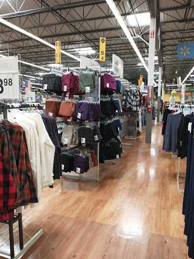 Department Store «Walmart Supercenter», reviews and photos, 409 Sylamore Ave, Mountain View, AR 72560, USA