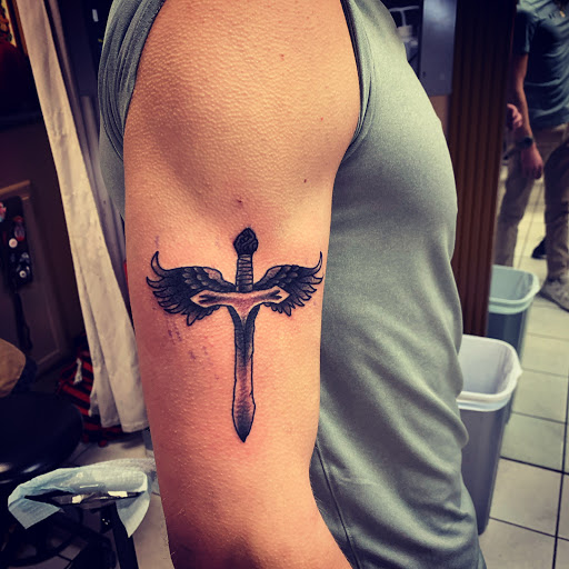 Tomato Tattoo in Lisle, IL, 1205 Maple Ave, Lisle, IL 60532, USA, 