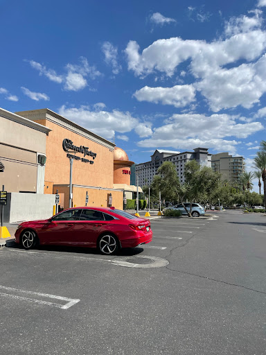 Shopping Mall «Biltmore Fashion Park», reviews and photos, 2502 E Camelback Rd, Phoenix, AZ 85016, USA