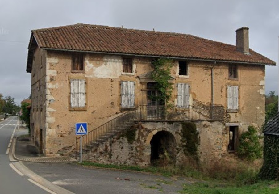 Ancienne auberge de la Mariatou à Saint-Santin