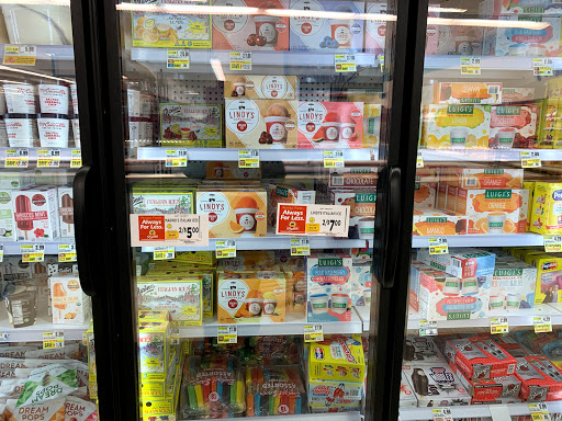 Grocery Store «ShopRite of Commerce St.-Stamford, CT», reviews and photos, 1990 W Main St, Stamford, CT 06902, USA