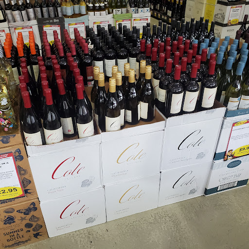 Liquor Store «BevMax Port Chester», reviews and photos, 449 Boston Post Rd, Port Chester, NY 10573, USA