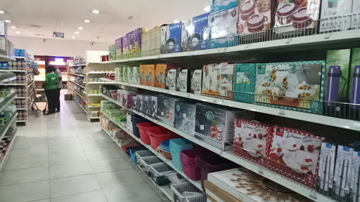 Grand Square, 5 Bompai Rd, Fagge, Kano, Nigeria, Pet Store, state Kano