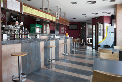 Cafetería Restaurante Chillida - C. Sorzano, 25, 26008 Logroño, La Rioja, Spain