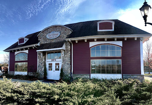 Beauty Salon «Red Cottage Salon & Spa», reviews and photos, 3974 IL-22, Long Grove, IL 60047, USA
