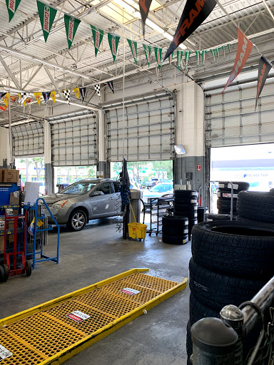 Department Store «Walmart Supercenter», reviews and photos, 9300 NW 77th Ave, Hialeah Gardens, FL 33016, USA