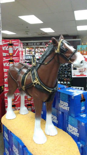 Wine Store «Elm Package Store», reviews and photos, 89 Valley St, Willimantic, CT 06226, USA