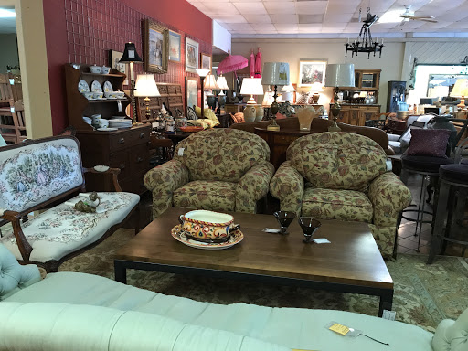 Furniture Store «Furniture Brokers of Westlake», reviews and photos, 4201 Westbank Dr A, Austin, TX 78746, USA