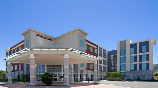 Hampton Inn & Suites Gilroy image