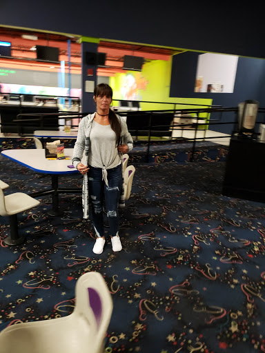 Bowling Alley «King Pins Bowling Center», reviews and photos, 5310 Lenox Ave, Jacksonville, FL 32205, USA