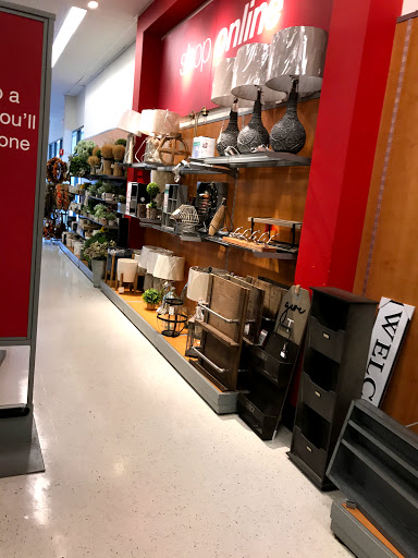 Department Store «T.J. Maxx», reviews and photos, 588 Francisco Blvd W, San Rafael, CA 94901, USA
