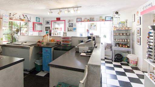 Ice Cream Shop «Great Licks Ice Cream Shop», reviews and photos, 4643 Pine Island Rd, Matlacha, FL 33993, USA