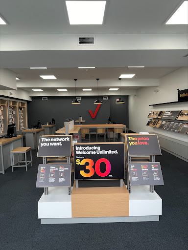 Cell Phone Store «Verizon Wireless Retailer/ Wireless Depot», reviews and photos, 281 Pascack Rd, Township of Washington, NJ 07676, USA