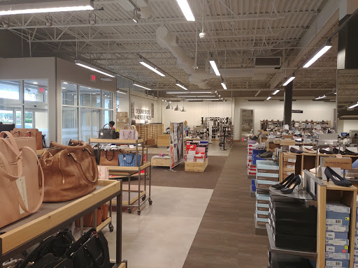 Shoe Store «DSW Designer Shoe Warehouse», reviews and photos, 1740 N Federal Hwy, Fort Lauderdale, FL 33305, USA