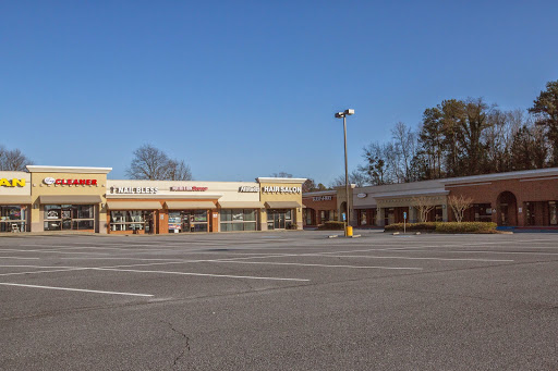 Shopping Mall «Sprayberry Square Shopping Ctr», reviews and photos, 2550 Sandy Plains Rd, Marietta, GA 30066, USA