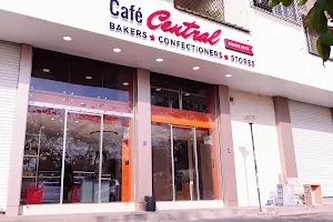 Café Central image