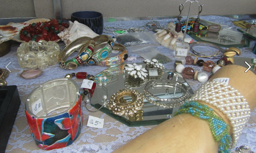 Thrift Store «Bon Marche Thrift Store», reviews and photos, 19405 Riverside Dr, Sonoma, CA 95476, USA