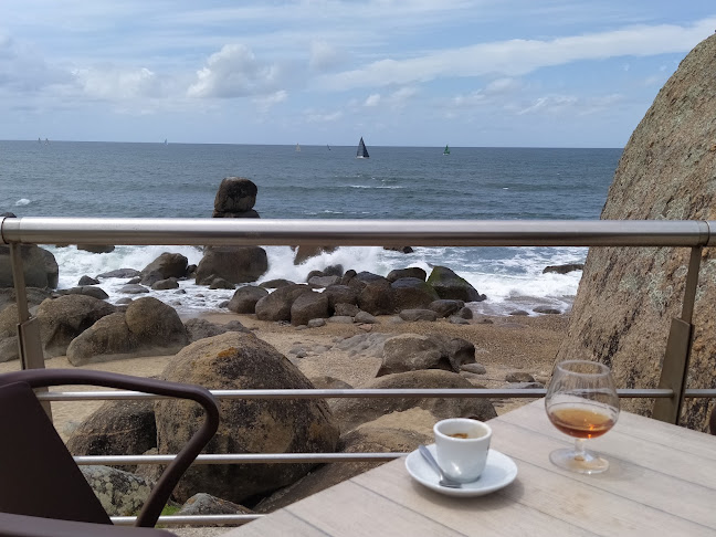 Comentários e avaliações sobre o A Mar - Café Bar