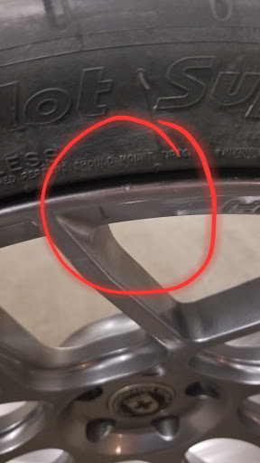 Tire Shop «Discount Tire», reviews and photos, 5505 South La Grange Road, Countryside, IL 60525, USA