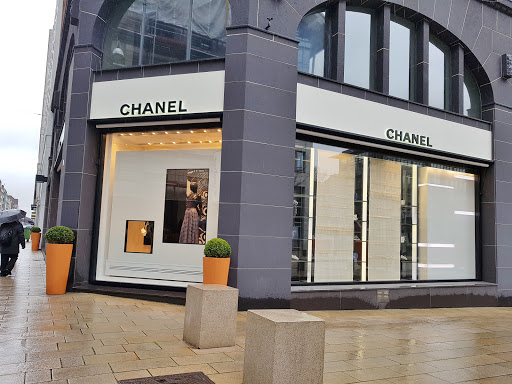 Chanel stores Hamburg