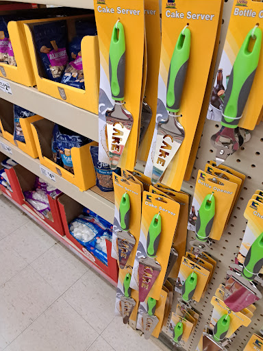 Grocery Store «Save-A-Lot», reviews and photos, 657 24th St, Port Huron, MI 48060, USA