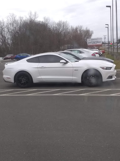 Nissan Dealer «Middletown Nissan», reviews and photos, 1153 Newfield St, Middletown, CT 06457, USA