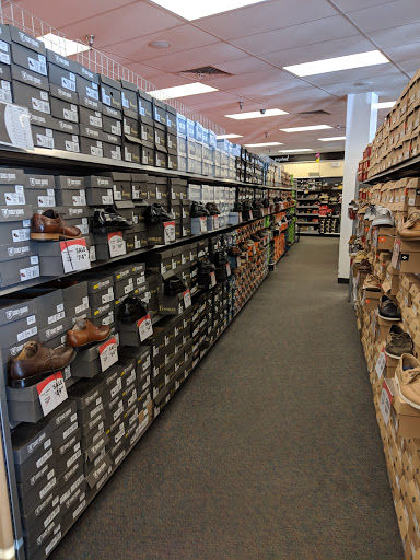 Shoe Store «Shoe Carnival», reviews and photos, 11255 Garland Rd, Dallas, TX 75218, USA