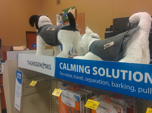 Pet Supply Store «PetSmart», reviews and photos, 11501 Metcalf Ave, Overland Park, KS 66210, USA